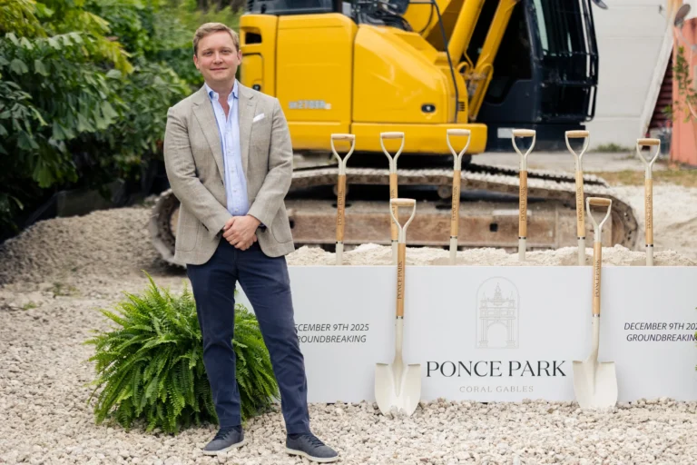 Строительство Ponce Park набирает обороты Начало земляных работ на Ponce Park в downtown Coral Gables, 11-этажный комплекс премиум-класса