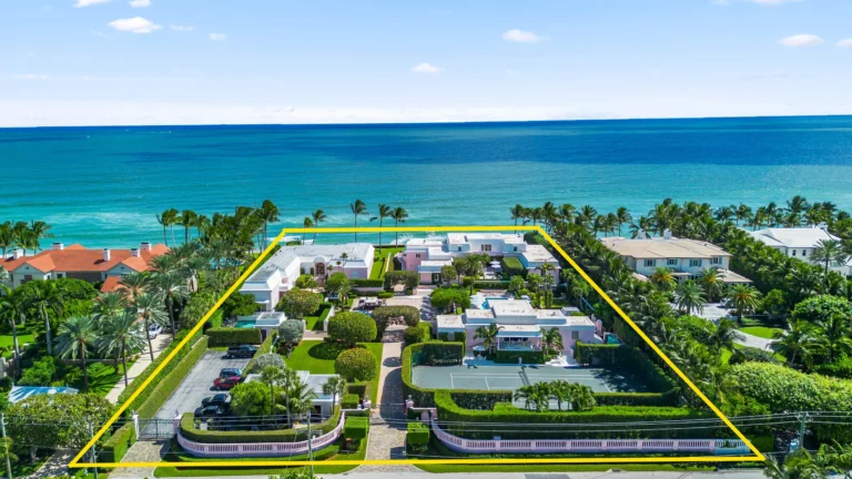 Океанфронтовая усадьба Палм-Бич за 185 млн Элитная недвижимость 911 N Ocean Blvd с 250 футами приватного пляжа на Атлантике