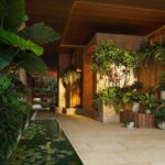 Пятиэтажная офисная башня Ziggurat в Майами: панорамы Biscayne Bay и парка Kirk Munroe