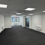 Локация у станций Acton Central и Shepherd’s Bush, склады Cowley Road для дистрибуции