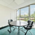 Просторный кабинет в Westbury House Pinner для прибыльной аренды