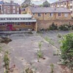 Фото участка недвижимости в престижном Highbury с видами на зеленые зоны Лондона