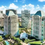 Бассейн отеля The Ritz-Carlton Coconut Grove с видом на Кокосовую рощу